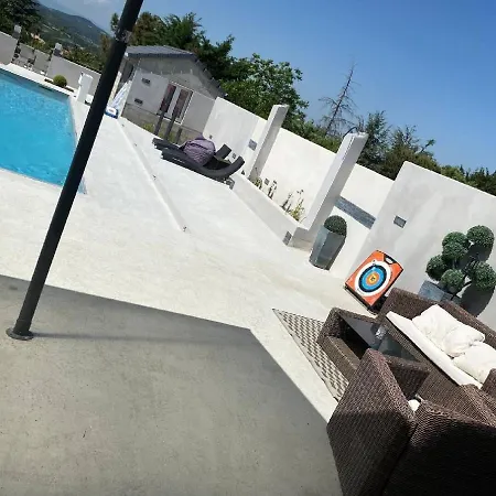 Pleasant Holiday In With Pool Prázdninový dům Saint-Barthelemy-le-Plain